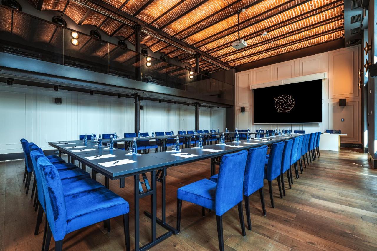 Hotel Ferreus Modern Art Deco Krakow Bagian luar foto The 29th meeting room