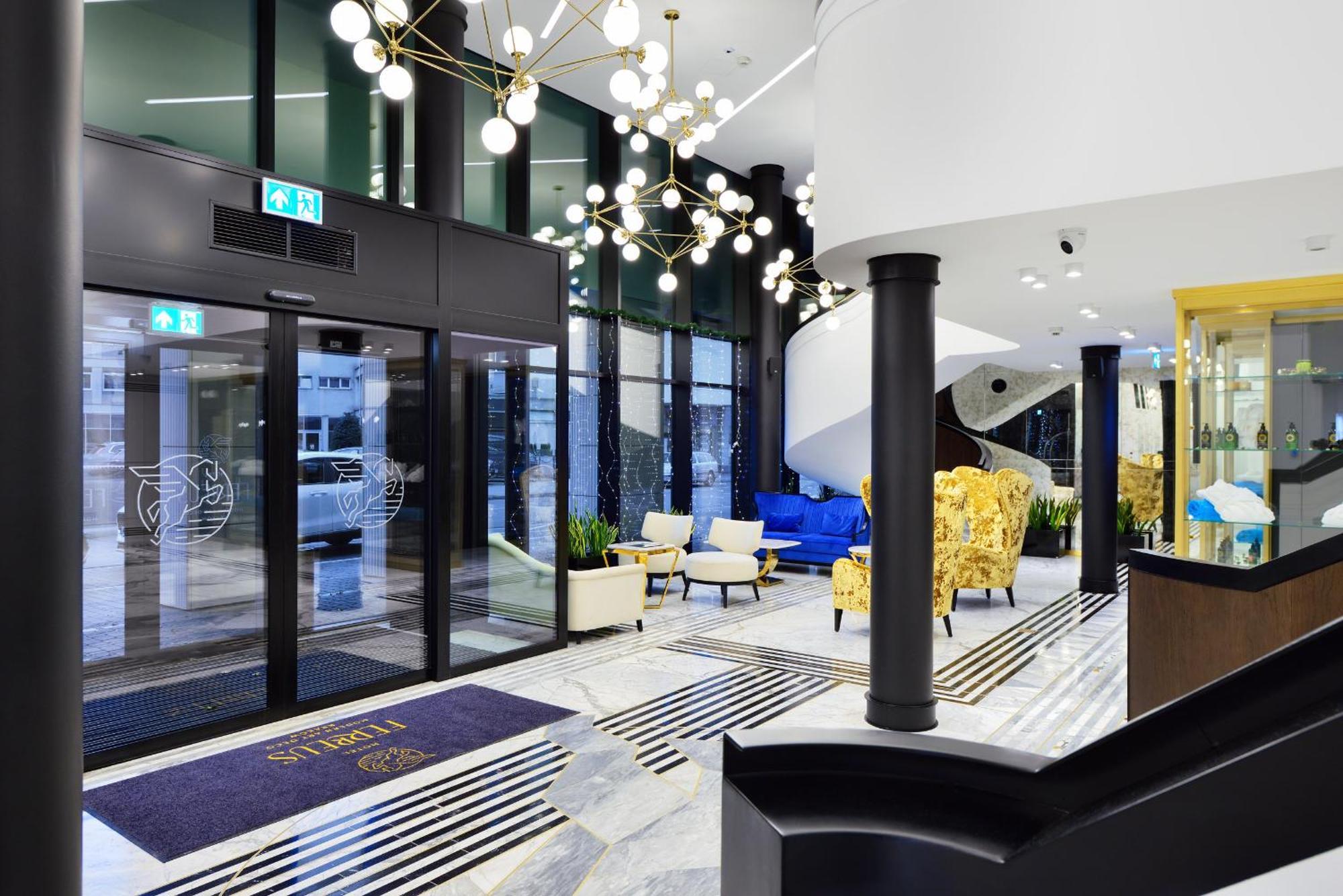 Hotel Ferreus Modern Art Deco Krakow Bagian luar foto Lobby